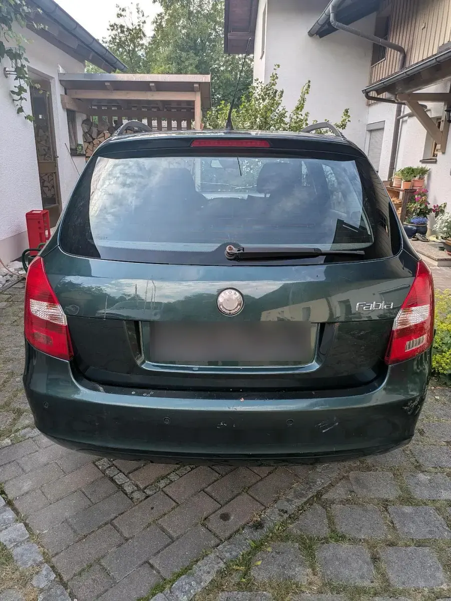 Gebraucht Skoda Fabia 69 PS (50 kW) 2008 Grün Kombi