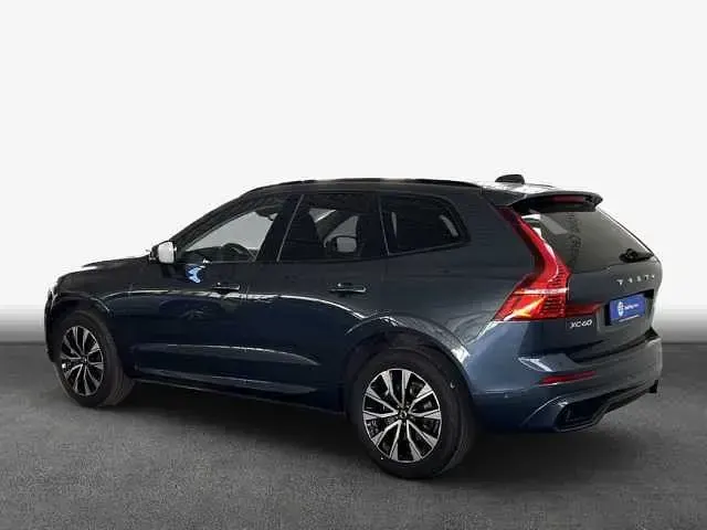 Gebraucht Volvo XC60 Plus 250 PS (183 kW) 2024 Denim blue metallic 723 SUV