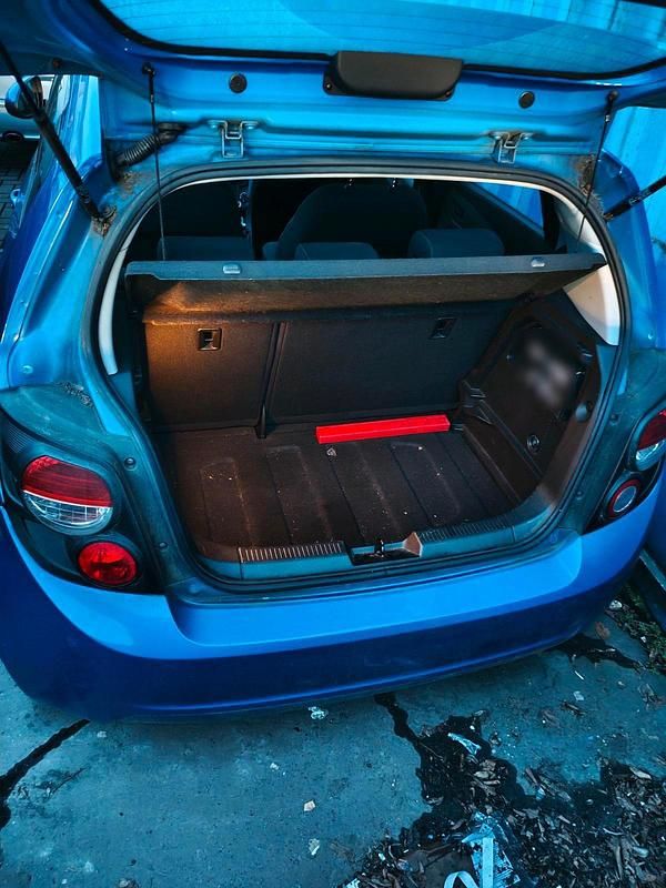 Gebraucht Chevrolet Aveo 86 PS (63 kW) 2011 Blau Kleinwagen