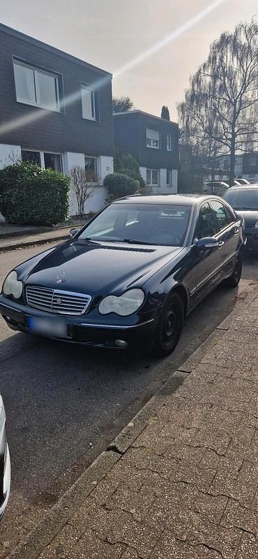 Gebraucht Mercedes C200 163 PS (119 kW) 2000 Schwarz Limousine