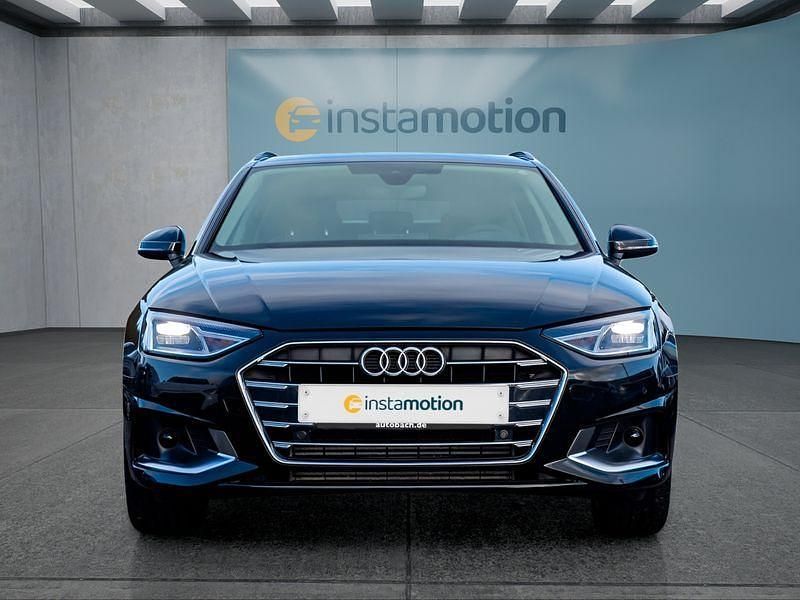 Second-hand Audi A4 150 CP (110 kW) 2023 Negru Break