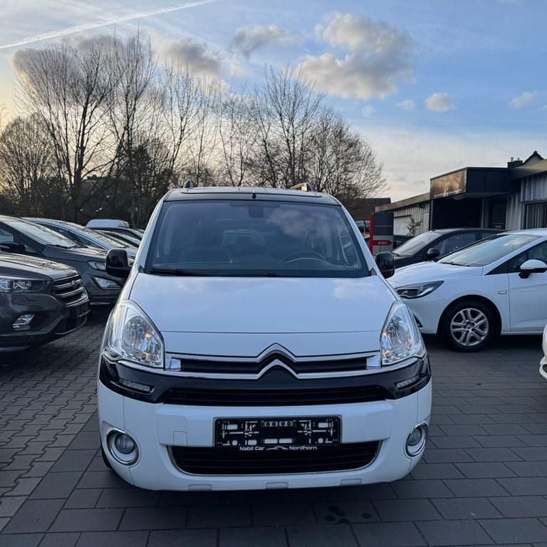 Gebraucht Citroën Berlingo 120 PS (88 kW) 2013 Weiß Van / Kleinbus