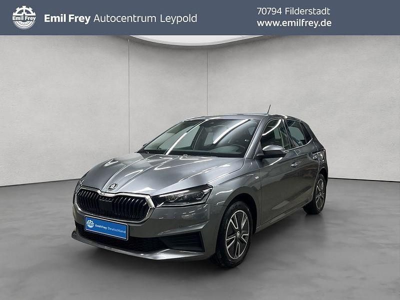 Grau Gebraucht 2022 Skoda Fabia Tour Limousine | 15.890 € (Guter Preis) - Bild 1/4