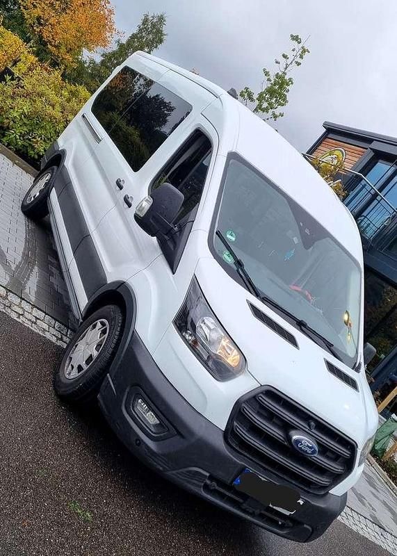 Gebraucht Ford Transit Trend 150 PS (110 kW) 2023 Weiß Kombi