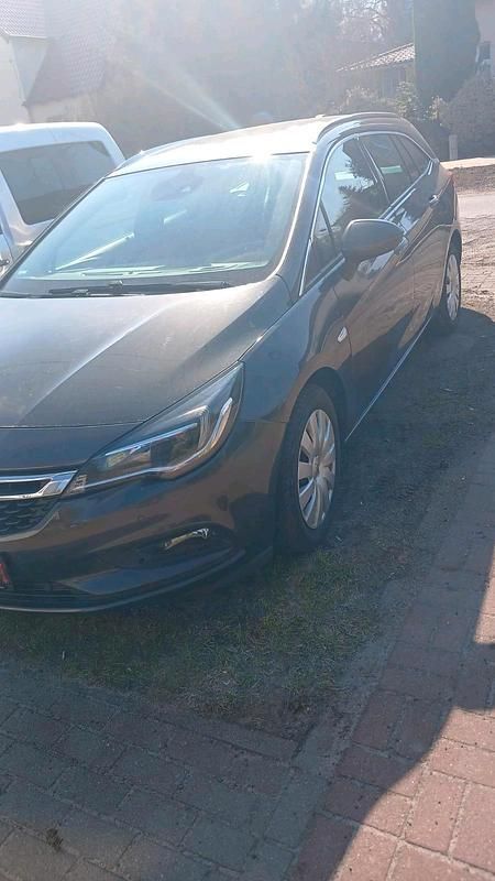 Gebraucht Opel Astra 136 PS (100 kW) 2017 Grau Kombi