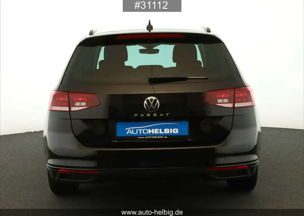 Gebraucht VW Passat Business 150 PS (110 kW) 2024 Schwarz Kombi