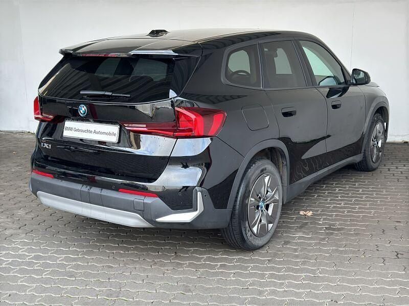 Gebraucht BMW iX1 Performance 225 kW (306 PS) 2023 Schwarz uni SUV