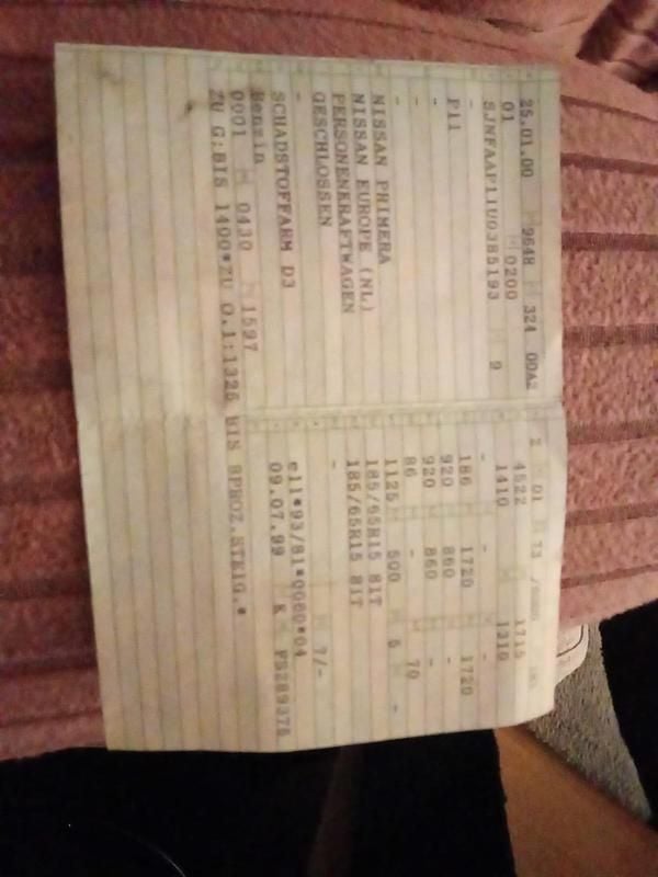 Silber Gebraucht 2000 Nissan Primera Limousine | 1.000 € - Bild 1/4