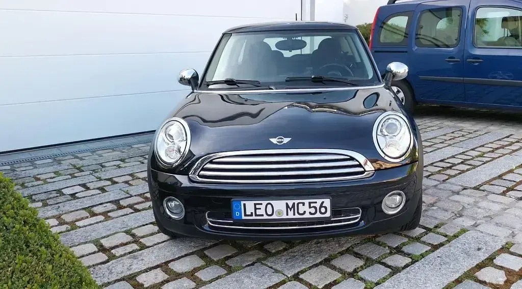 Używany Mini Cooper 120 KM (88 kW) 2007 Czarny Hatchback