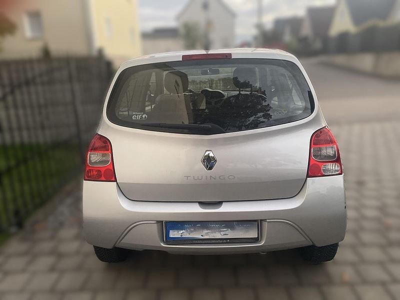 Gebraucht Renault Twingo 76 PS (55 kW) 2007 Grau Kleinwagen