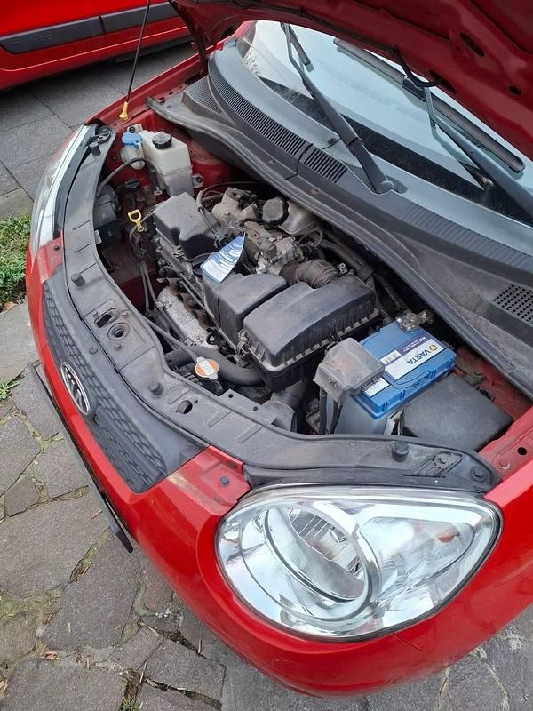 Gebraucht Kia Picanto Attract 65 PS (47 kW) 2009 Rot Kleinwagen