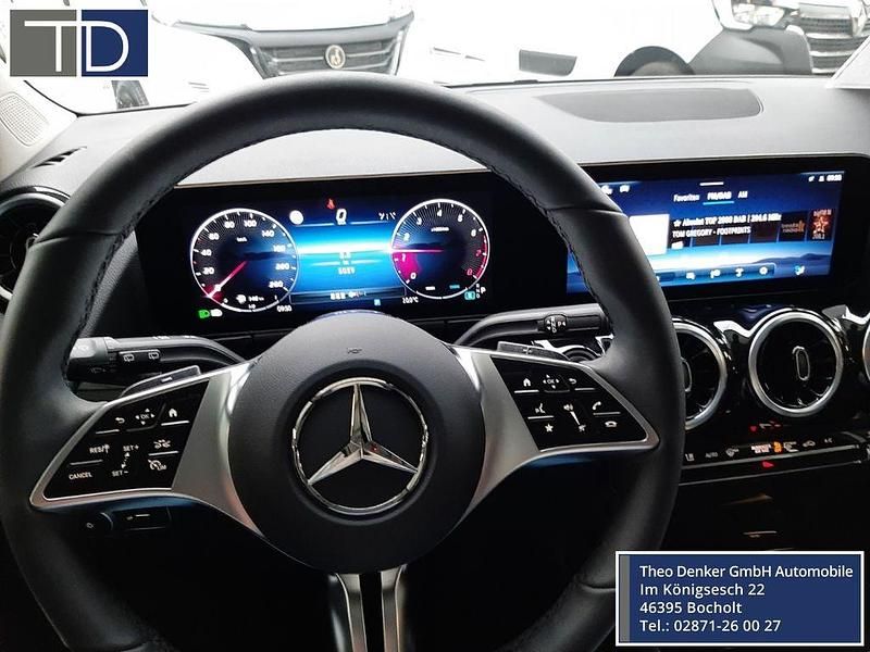 Gebraucht Mercedes B180 Advanced 136 PS (100 kW) 2025 Weiß Kleinwagen