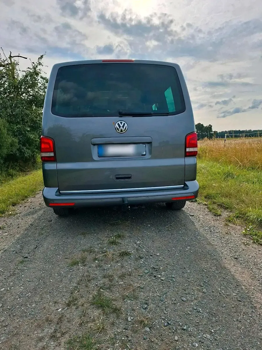 Gebraucht VW Multivan Cup 179 PS (131 kW) 2014 Grau Van / Kleinbus