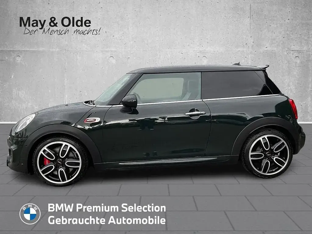 Gebraucht Mini John Cooper Works Chili 231 PS (169 kW) 2018 Gruen Kleinwagen