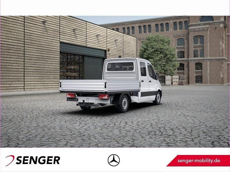 Gebraucht Mercedes Sprinter 150 PS (110 kW) 2021 Arktikweiß Van