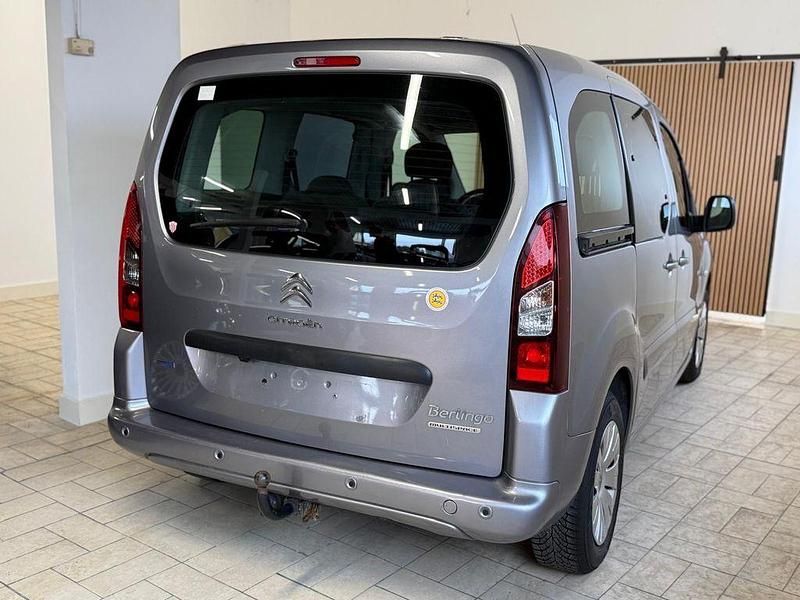 Gebraucht Citroën Berlingo SELECTION 99 PS (72 kW) 2016 Grau Van / Kleinbus
