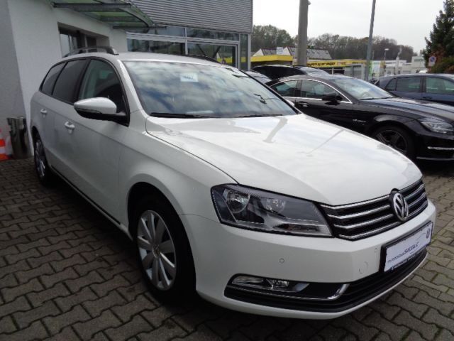 Gebraucht VW Passat 140 PS (102 kW) 2014 Weiß Kombi