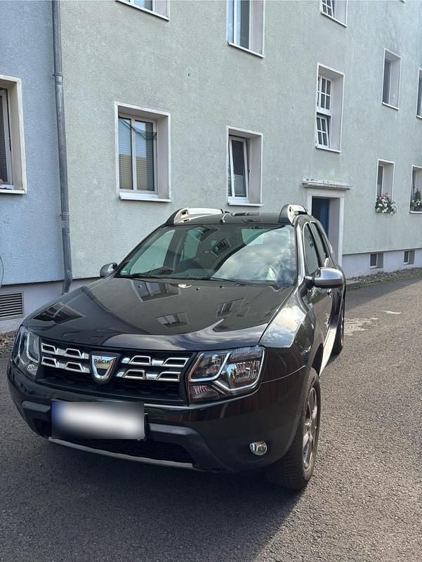 Gebraucht Dacia Duster Prestige 125 PS (91 kW) 2014 Schwarz SUV