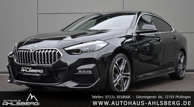 Black sapphire Gebraucht 2023 BMW 218 M Sport Coupé | 27.900 € (Fairer Preis) - Bild 1/4