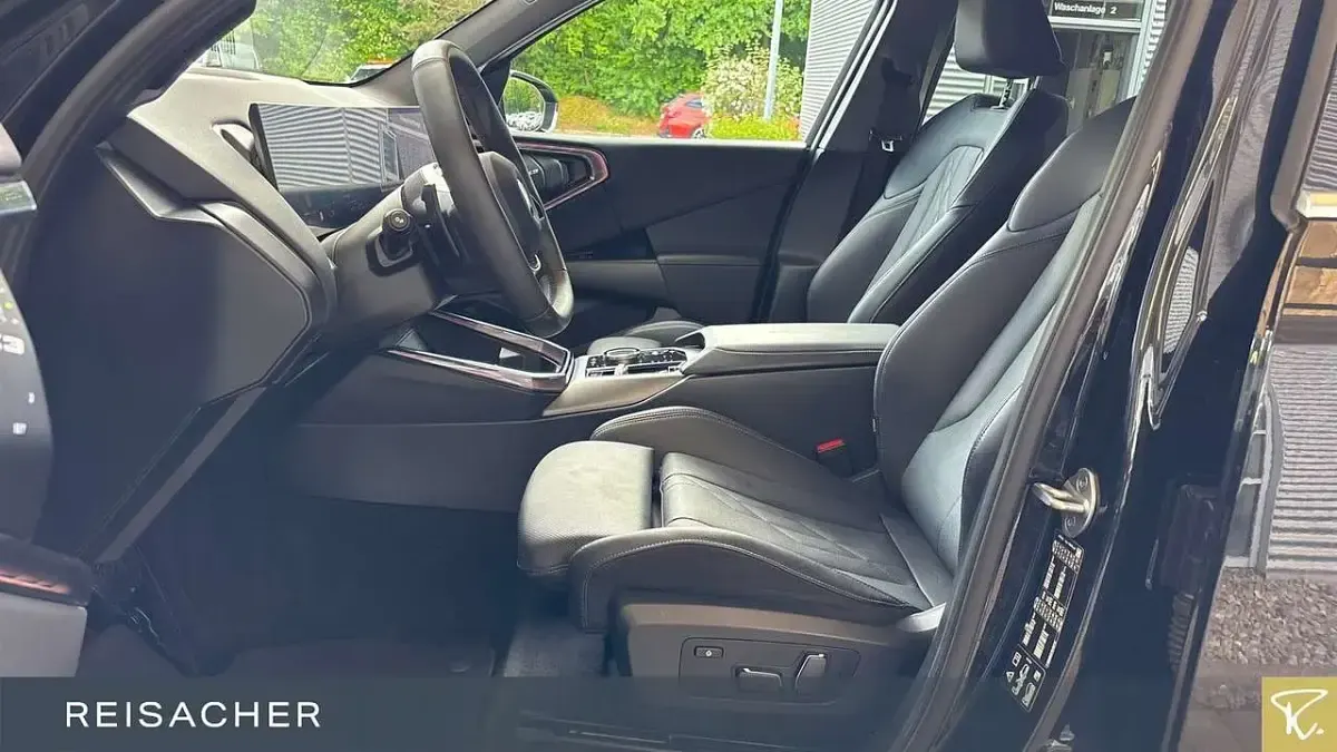 Gebraucht BMW X3 Sport Line 197 PS (144 kW) 2025 Schwarz SUV
