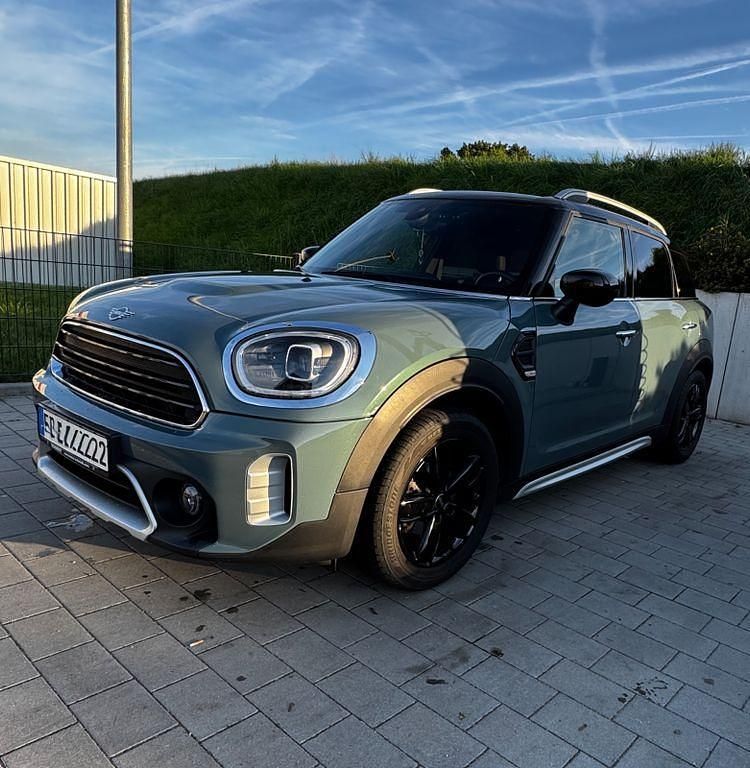 Grün Gebraucht 2023 Mini Cooper Countryman SUV | 25.999 € (Guter Preis) - Bild 1/4