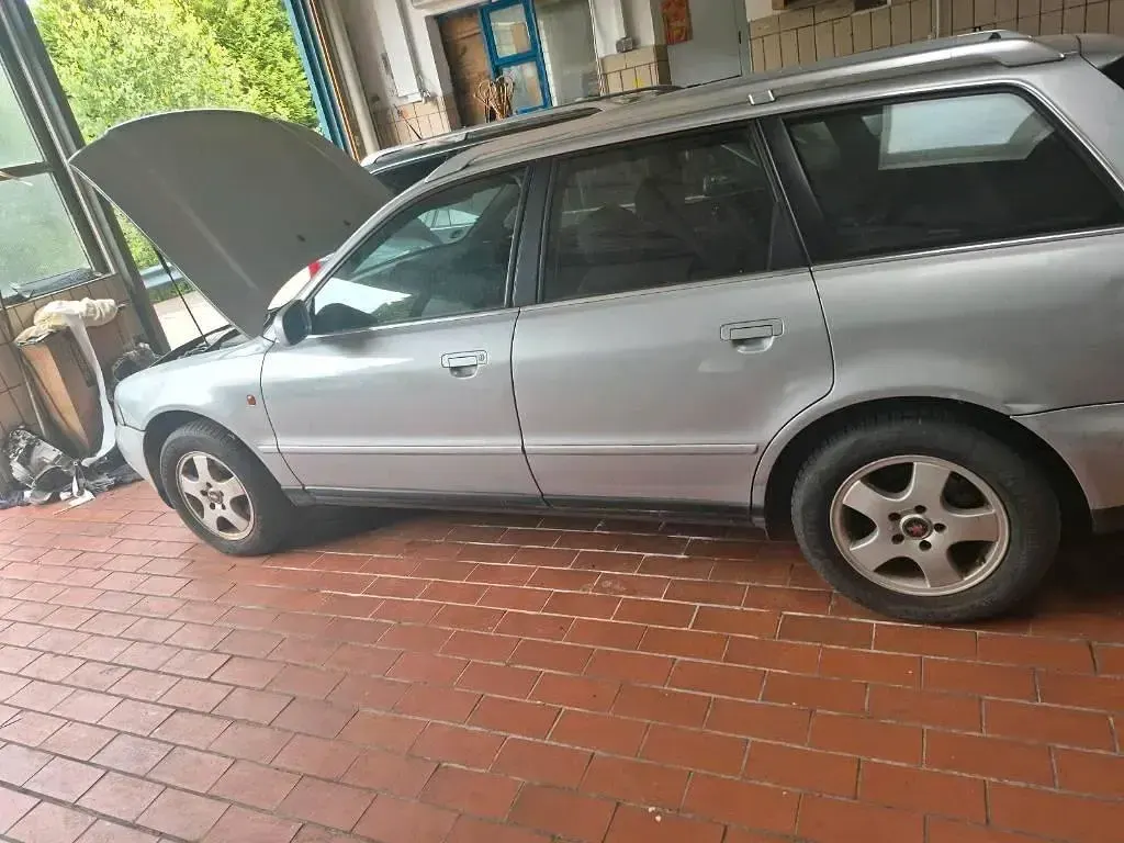 Gebraucht Audi A4 164 PS (120 kW) 1998 Silber Kombi