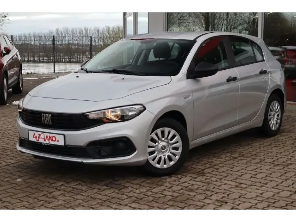 Gebraucht Fiat Tipo 95 PS (69 kW) 2021 Maestrograumet. (metallic) Limousine