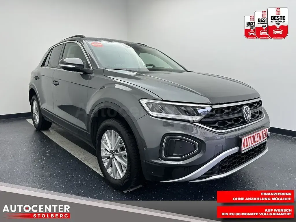 Usata VW T-Roc Life 150 CV (110 kW) 2023 Grigio SUV