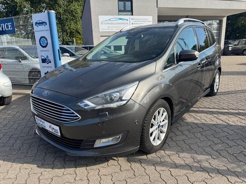 Gebraucht Ford Grand C-Max Titanium 150 PS (110 kW) 2017 Grau Van / Kleinbus