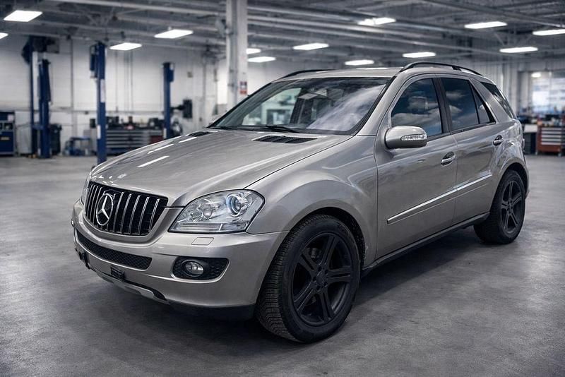 Gebraucht Mercedes ML280 190 PS (139 kW) 2008 Braun SUV