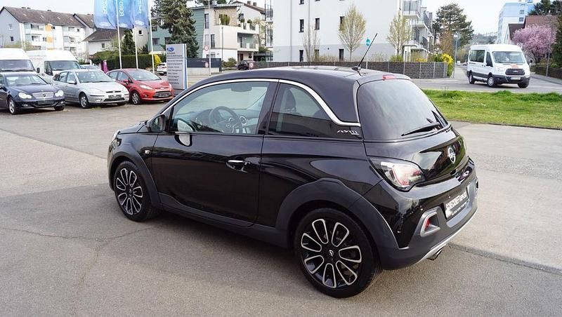 Gebraucht Opel Adam Rocks 116 PS (85 kW) 2017 Schwarz Kleinwagen