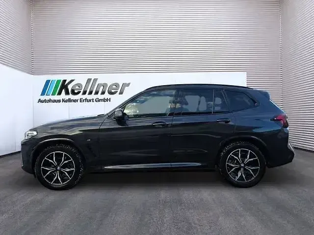 Gebraucht BMW X3 M Sport 193 PS (141 kW) 2024 Sophistograu brillanteffekt me SUV