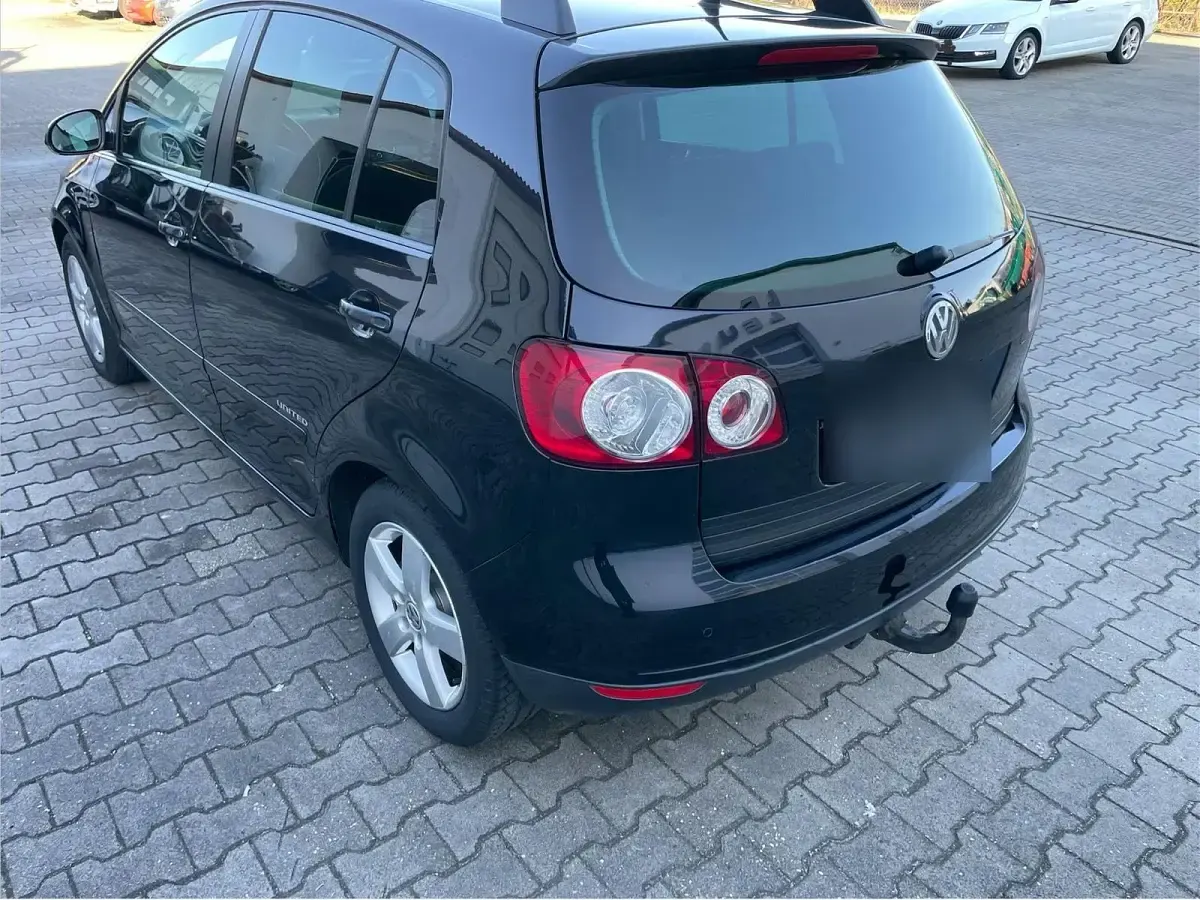Gebraucht VW Golf Plus Cross 122 PS (89 kW) 2008 Schwarz Van / Kleinbus