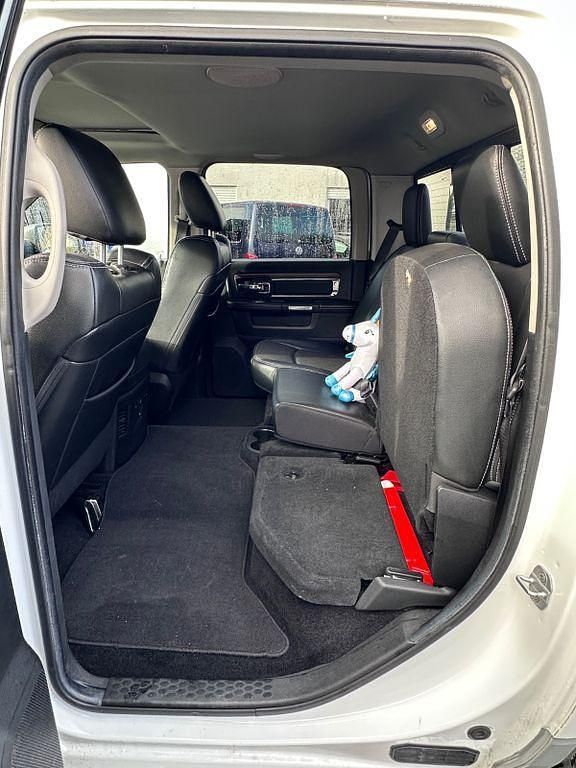 Gebraucht Dodge Ram 398 PS (292 kW) 2013 Weiß Abholung