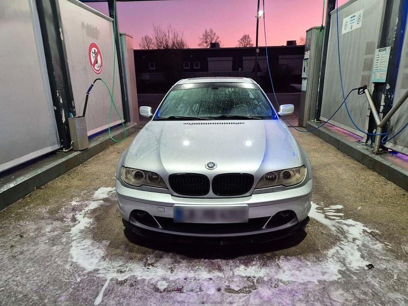 Gebraucht BMW 325 192 PS (141 kW) 2003 Silber Coupé