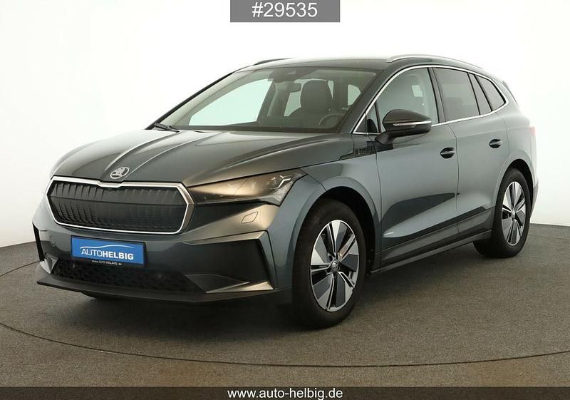 Quarzgrau metallic Gebraucht 2021 Skoda Enyaq iV Loft SUV | 26.990 € (Superpreis) - Bild 1/4