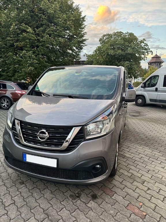 Gebraucht Nissan NV300 Premium Edition 145 PS (106 kW) 2019 Braun Van