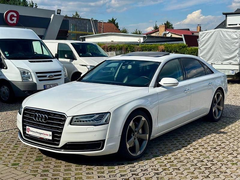 Weiß Gebraucht 2016 Audi A8L Sport Limousine | 19.990 € (Superpreis) - Bild 1/4