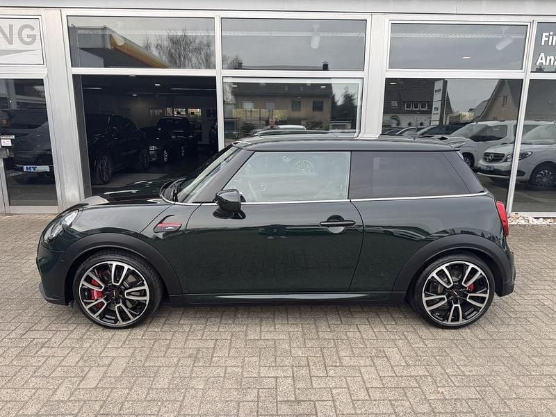 Gebraucht Mini John Cooper Works Premium Plus 231 PS (169 kW) 2024 Grün Kleinwagen