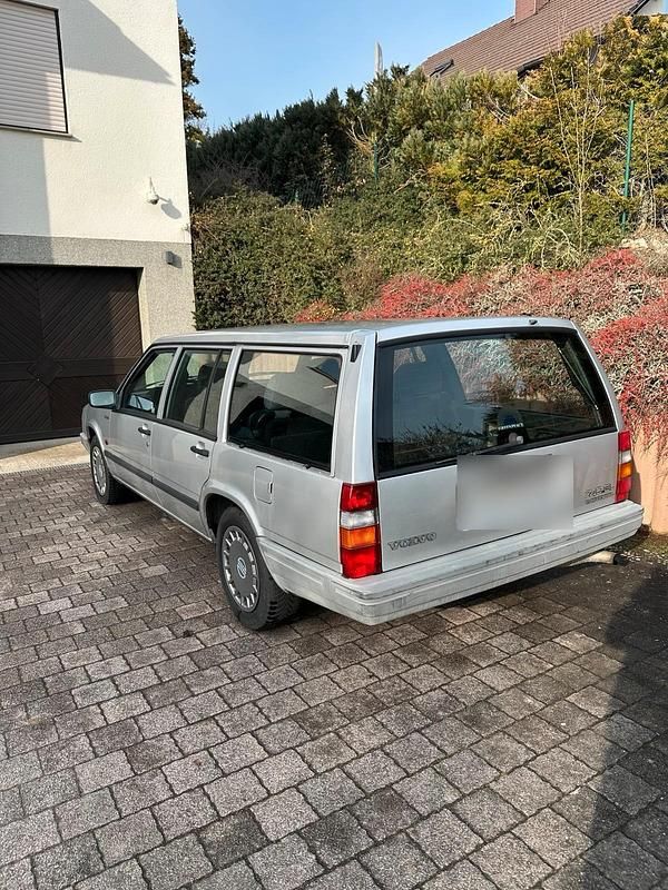 Gebraucht Volvo 740 109 PS (80 kW) 1990 Silber Kombi