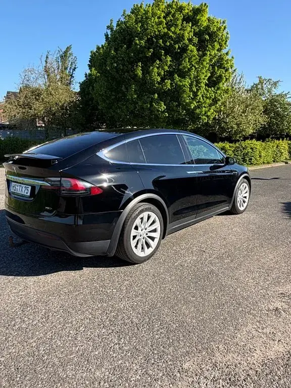 Usado Tesla Model X 244 kW (332 CV) 2019 Negro SUV