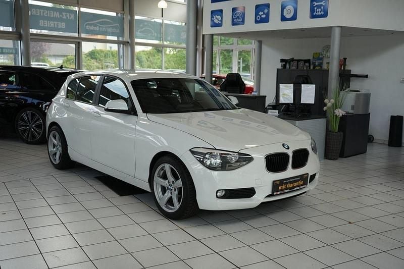 Weiß Gebraucht 2013 BMW 114 Performance Kleinwagen | 5.900 € (Fairer Preis) - Bild 1/4