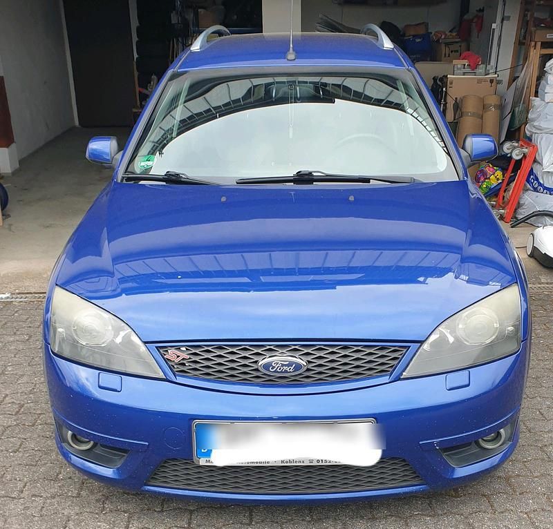 Gebraucht Ford Mondeo ST 226 PS (166 kW) 2002 Blau Kombi
