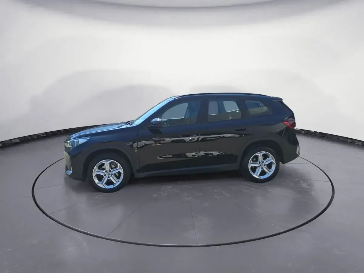 Gebraucht BMW X1 163 PS (119 kW) 2023 SUV