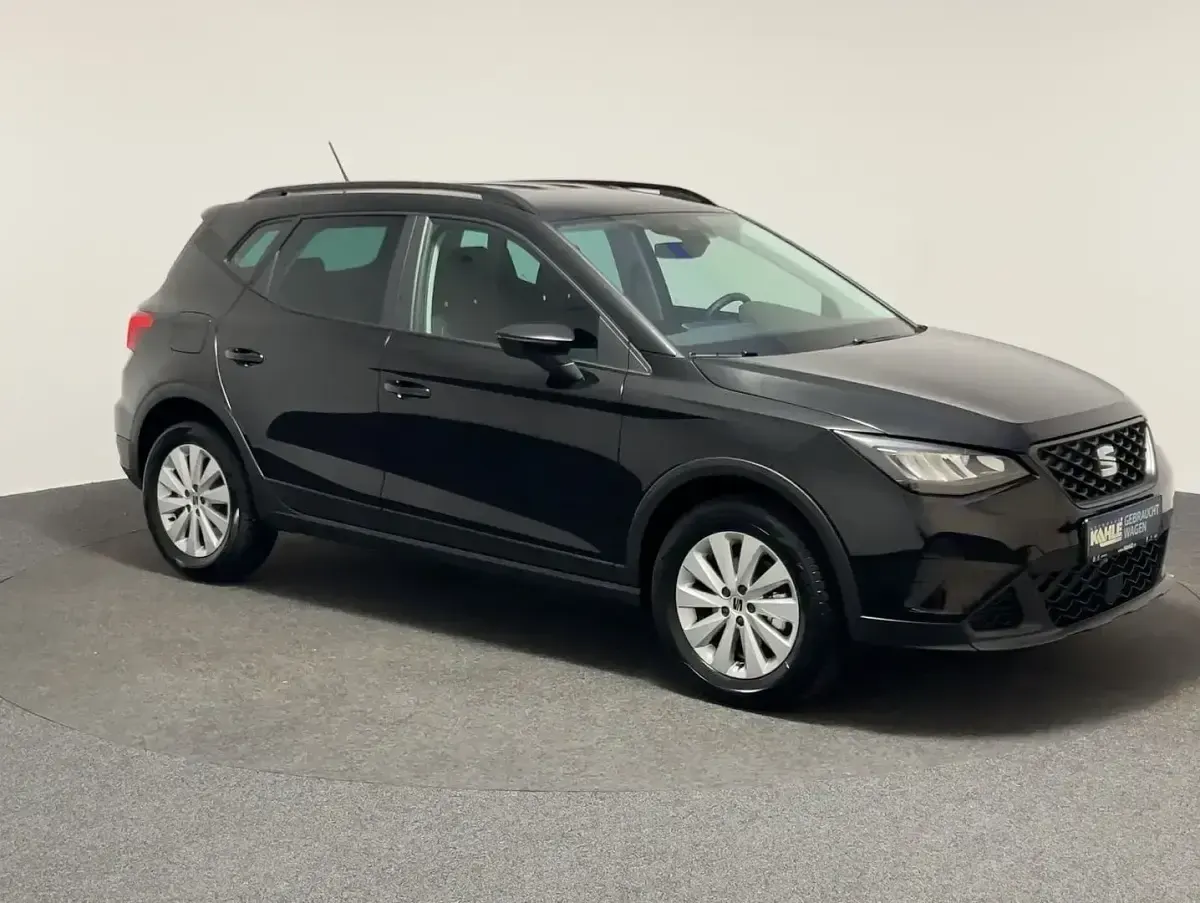 Neu Seat Arona Style 85 PS (62 kW) 2025 Schwarz SUV