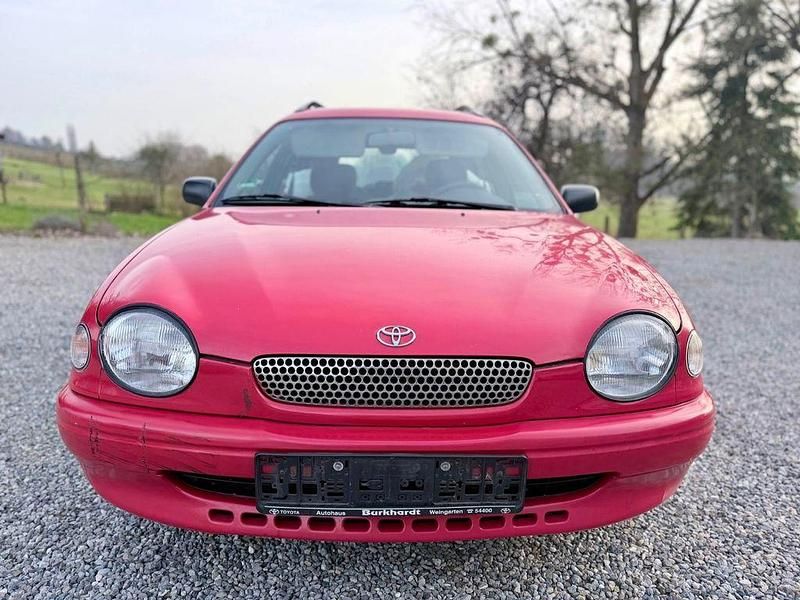 Gebraucht Toyota Corolla Terra 86 PS (63 kW) 1999 Rot Limousine