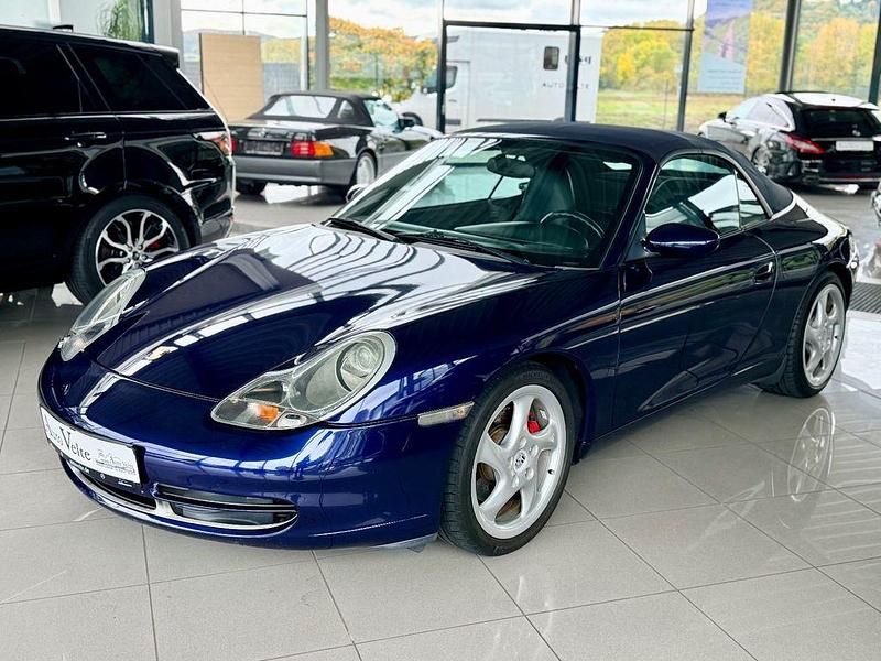 Usata Porsche 911 Carrera Cabriolet 300 CV (220 kW) 2001 Blu Cabrio