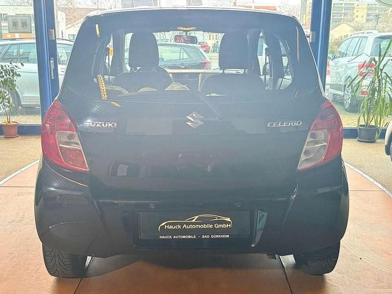 Gebraucht Suzuki Celerio Club 68 PS (50 kW) 2015 Other Kleinwagen