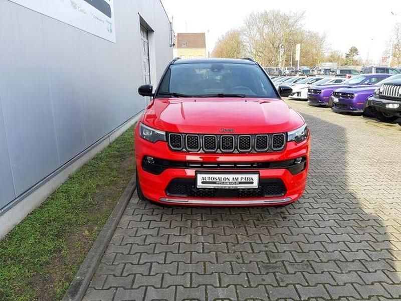 Second-hand Jeep Compass 150 CP (110 kW) 2021 Roșu SUV