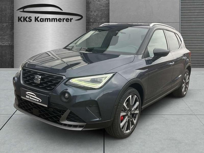 Magnetic grau / dach schwarz Neu 2025 Seat Arona FR SUV | 27.490 € (Fairer Preis) - Bild 1/4
